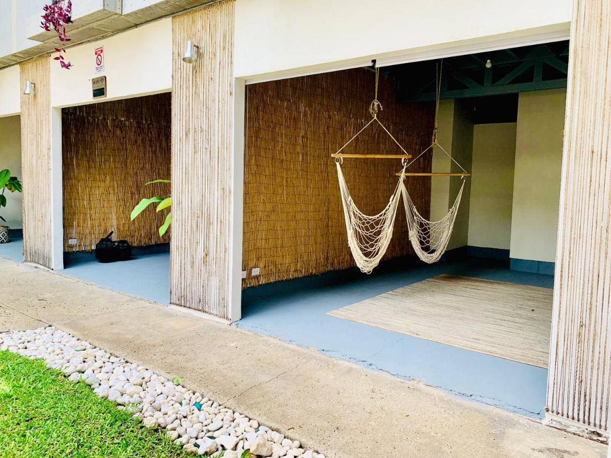 Hotel Mango Airport Рио-Сегундо Экстерьер фото